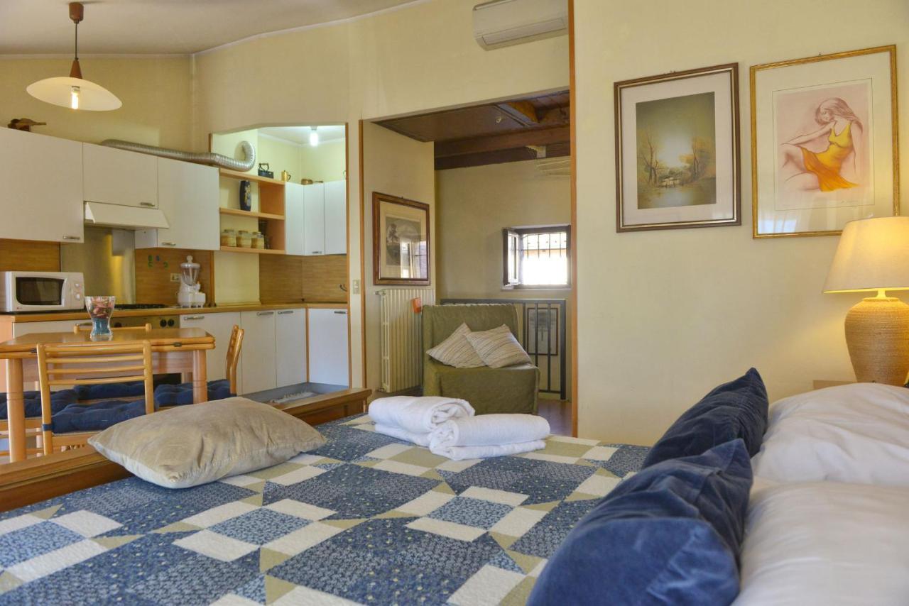 גרדונה ריביירה Taverna Affittacamere מראה חיצוני תמונה
